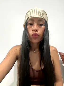 vanesa51 online show from September 25, 2025, 3:23 am