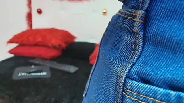 amy lennox online show from December 18, 2025, 12:31 pm