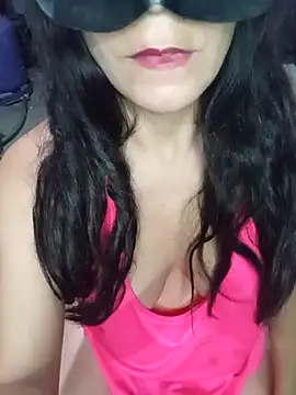 Snapshot of marii3910 chatting on December 15, 2025, 12:22 pm marii3910 online show from December 15, 2025, 12:22 pm