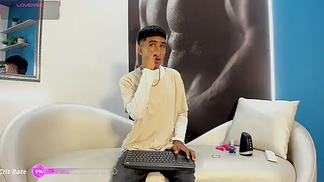 ender h0t online show from November 27, 2025, 1:44 pm