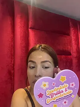 Snapshot of VictoriaFerro chatting on July 3, 2026, 1:06 pm VictoriaFerro online show from July 3, 2026, 1:06 pm