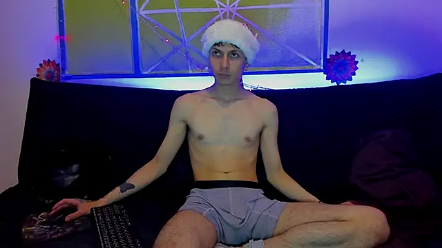 Snapshot of Dioniso_guy8 chatting on December 22, 2025, 11:27 pm Dioniso guy8 online show from December 22, 2025, 11:27 pm