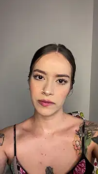 alysa g  online show from October 28, 2025, 10:20 pm