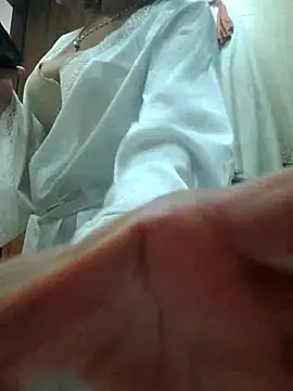 BiiancaEstradaa online show from January 13, 2026, 6:12 pm