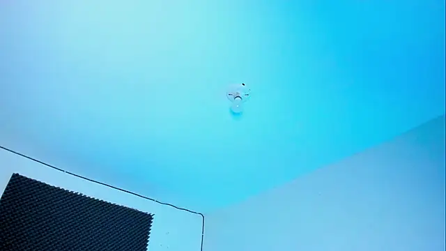 Ellope  online show from October 16, 2025, 2:09 am