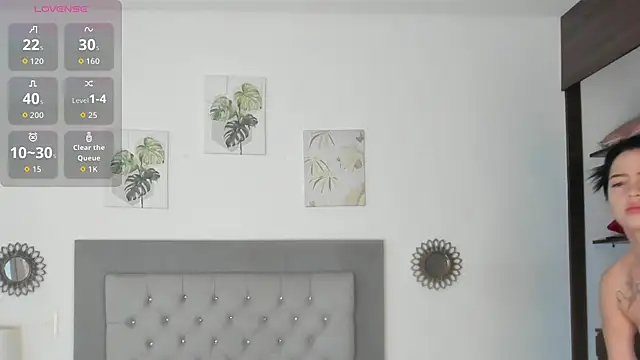 Seraphyne666 online show from October 11, 2025, 12:17 pm