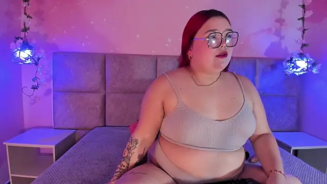 Snapshot of Lushi_Love chatting on June 15, 2026, 3:07 am Lushi Love online show from June 15, 2026, 3:07 am