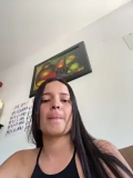 Mia jhoonson online show from February 27, 2026, 3:23 pm