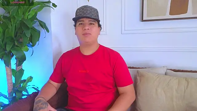 Snapshot of Naim_Bennetsex chatting on July 18, 2026, 6:05 pm Naim Bennetsex online show from July 18, 2026, 6:05 pm