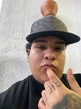 Naim Bennetsex online show from November 23, 2025, 10:31 pm