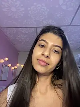 Lenapink19 online show from December 22, 2025, 10:43 pm