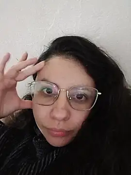Snapshot of marmary84 chatting on July 13, 2026, 6:18 pm marmary84 online show from July 13, 2026, 6:18 pm