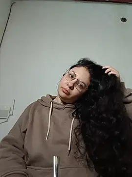 Snapshot of marmary84 chatting on June 24, 2026, 12:31 am marmary84 online show from June 24, 2026, 12:31 am