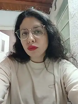 Snapshot of marmary84 chatting on May 16, 2026, 2:10 am marmary84 online show from May 16, 2026, 2:10 am