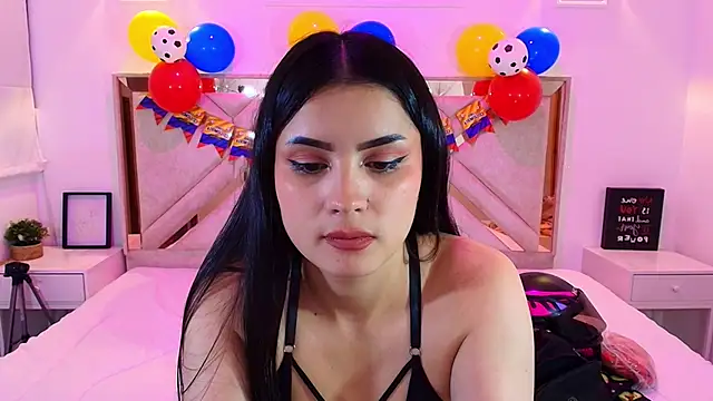 Snapshot of Natalie_loffreda chatting on July 10, 2026, 8:03 am Natalie loffreda online show from July 10, 2026, 8:03 am
