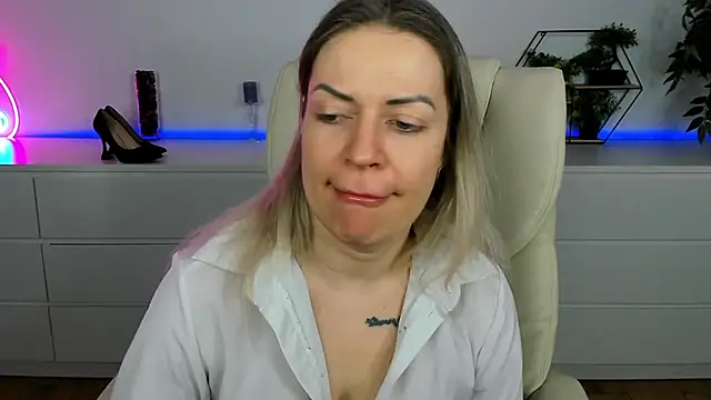 Anna Snows online show from March 16, 2026, 6:39 am