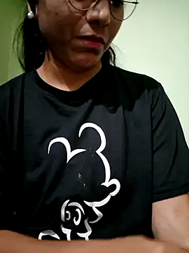 Snapshot of Telugu___Sexygirl___Naidu chatting on November 11, 2025, 5:13 am Telugu Sexygirl Naidu online show from November 11, 2025, 5:13 am