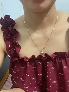 -NhaKy22 online show from October 8, 2025, 2:29 pm