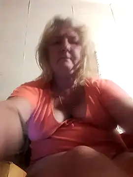 LoveCupid5451 online show from September 28, 2025, 9:05 am