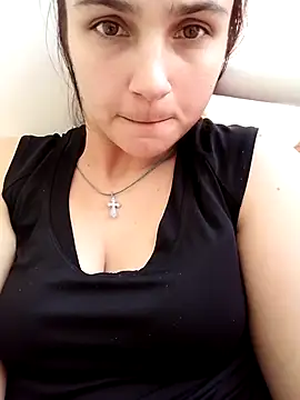 Jenevaonlovex online show from September 26, 2025, 10:55 am