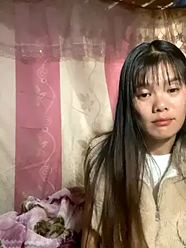 PhanHaa online show from October 29, 2025, 1:21 pm