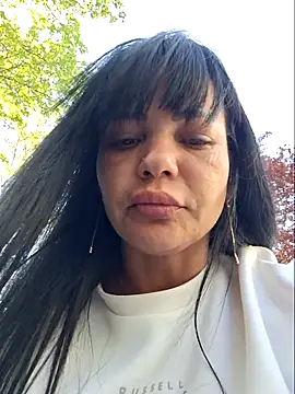 Ella sweety00 online show from April 25, 2026, 2:25 pm