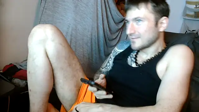 th1  online show from March 30, 2026, 9:44 am