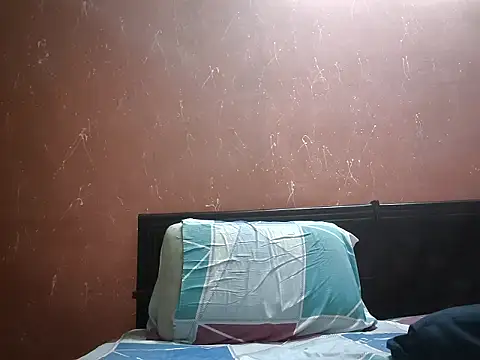 Snapshot of Rupkumarmaleforfun chatting on March 8, 2026, 2:04 am Rupkumarmaleforfun online show from March 8, 2026, 2:04 am