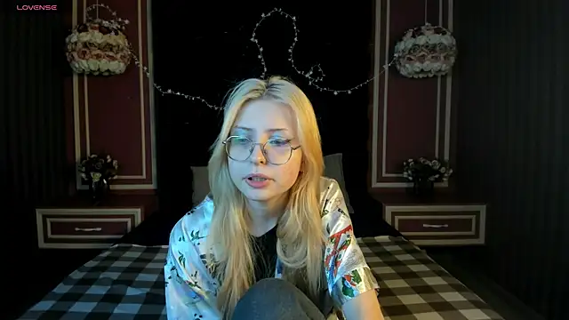 Grace blush online show from February 6, 2026, 9:33 pm