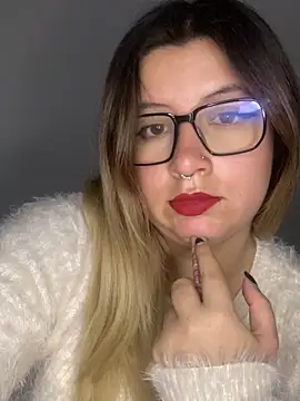 Blair Bunnyy online show from March 4, 2026, 5:04 am