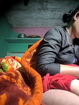 Snapshot of cut_renukadevi chatting on December 5, 2025, 8:17 pm cut renukadevi online show from December 5, 2025, 8:17 pm