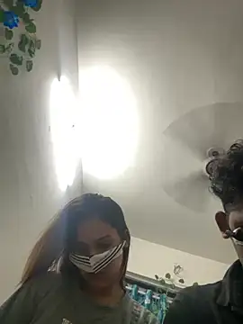 Snapshot of Cutie_Shruti chatting on November 11, 2025, 6:47 pm Cutie Shruti online show from November 11, 2025, 6:47 pm