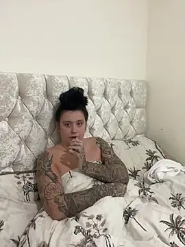 Charsworld online show from February 24, 2026, 8:37 am