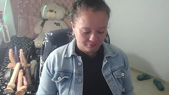 patty squirt  online show from February 17, 2026, 2:42 am