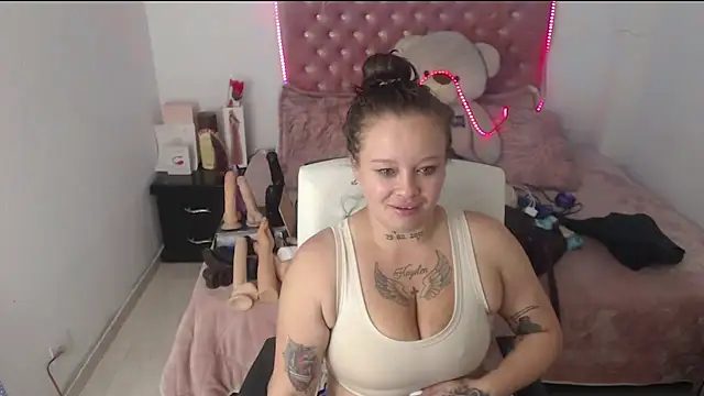 Snapshot of patty_squirt_ chatting on June 27, 2026, 11:38 am patty squirt online show from June 27, 2026, 11:38 am