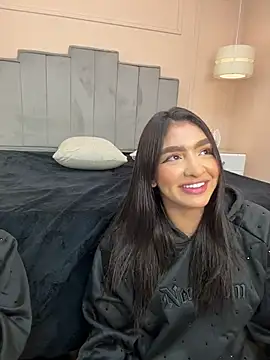 Snapshot of jenn_fit chatting on February 20, 2026, 1:35 am jenn fit online show from February 20, 2026, 1:35 am