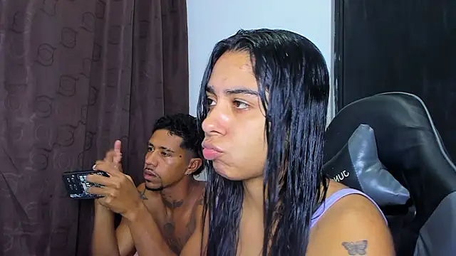 Snapshot of violet_and_myers chatting on February 11, 2026, 11:37 pm violet and myers online show from February 11, 2026, 11:37 pm