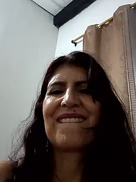 swity foster online show from January 18, 2026, 9:02 am