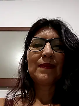 Snapshot of swity_foster chatting on October 25, 2025, 8:24 am swity foster online show from October 25, 2025, 8:24 am