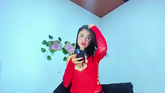 Snapshot of Evelinmiller9 chatting on October 15, 2025, 12:53 am Evelinmiller9 online show from October 15, 2025, 12:53 am