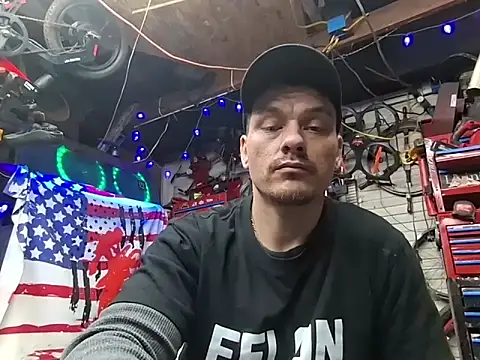 twistafatpipe online show from March 20, 2026, 7:53 am