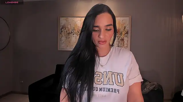 Snapshot of NovaSpencer chatting on October 20, 2025, 8:31 pm NovaSpencer online show from October 20, 2025, 8:31 pm