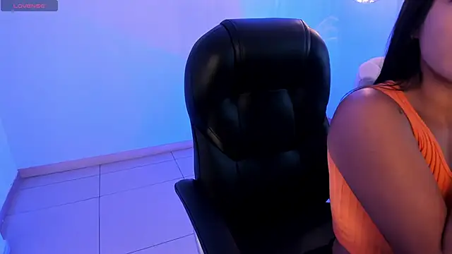 Snapshot of AyshelBrown chatting on October 11, 2025, 4:24 am AyshelBrown online show from October 11, 2025, 4:24 am