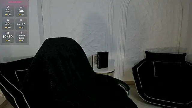 Snapshot of MilaColeman chatting on October 23, 2025, 2:10 am MilaColeman online show from October 23, 2025, 2:10 am