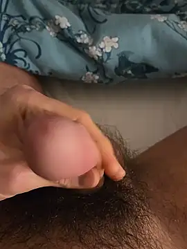 hommexxxfr online show from February 3, 2026, 9:20 pm