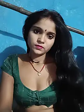 Snapshot of Harini_Gautam chatting on June 4, 2026, 4:44 pm Harini Gautam online show from June 4, 2026, 4:44 pm