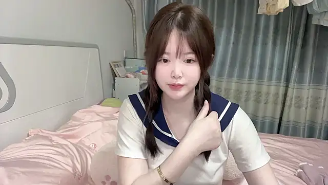 Snapshot of tender-11 chatting on July 28, 2026, 12:48 pm tender-11 online show from July 28, 2026, 12:48 pm