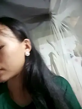 RubySugar18 online show from September 25, 2025, 1:33 am