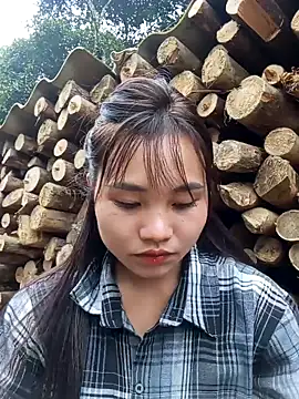 Snapshot of EllyBaby20 chatting on February 17, 2026, 1:03 am EllyBaby20 online show from February 17, 2026, 1:03 am