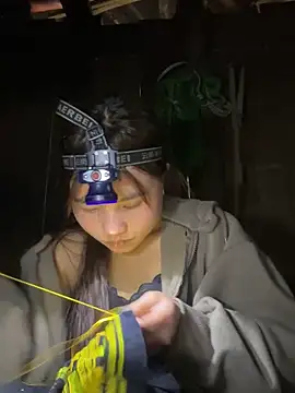 Snapshot of EllyBaby20 chatting on March 22, 2026, 2:48 am EllyBaby20 online show from March 22, 2026, 2:48 am